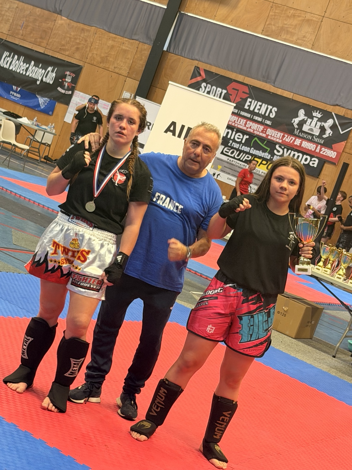 Kyhera Cadoret sur le podium après une victoire